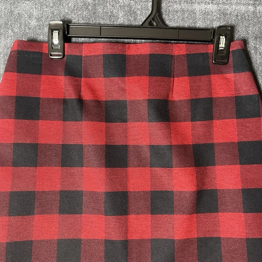 Maurices Womens Skirt Size Small S Red Black Buffalo Plaid Mini Zipper